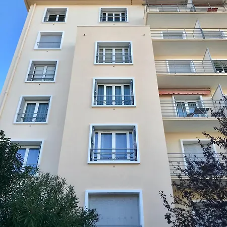 Calme & Spacieux - 100m2 - Gare St-roch Διαμέρισμα